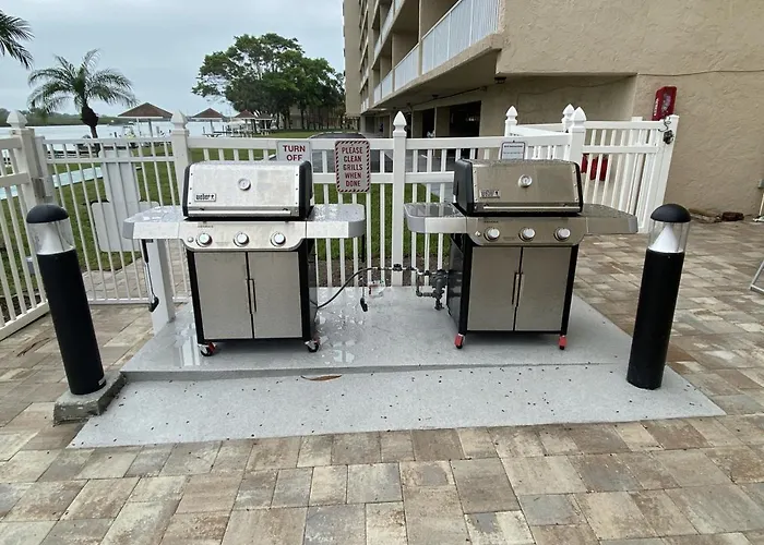 Bayshore Yacht&tennis Club 616 Clearwater Beach