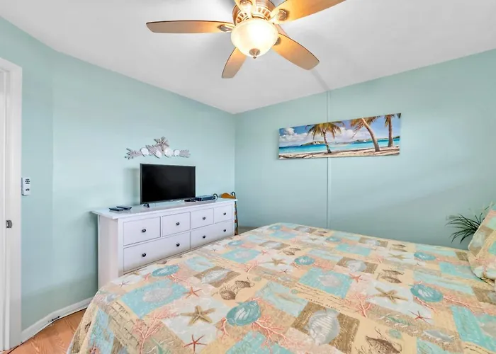 Bayshore Yacht&tennis Club 616 * Clearwater Beach