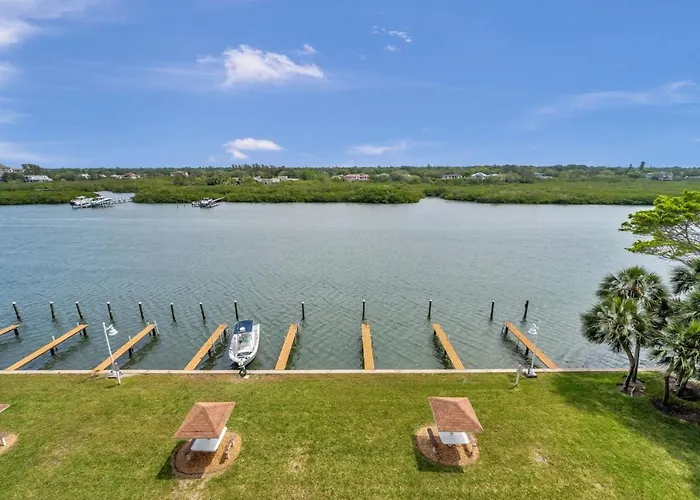 Bayshore Yacht&tennis Club 616